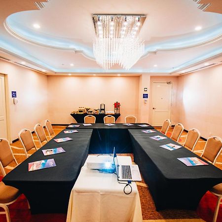 Hilton Garden Inn Tuxtla Gutiérrez Eksteriør billede