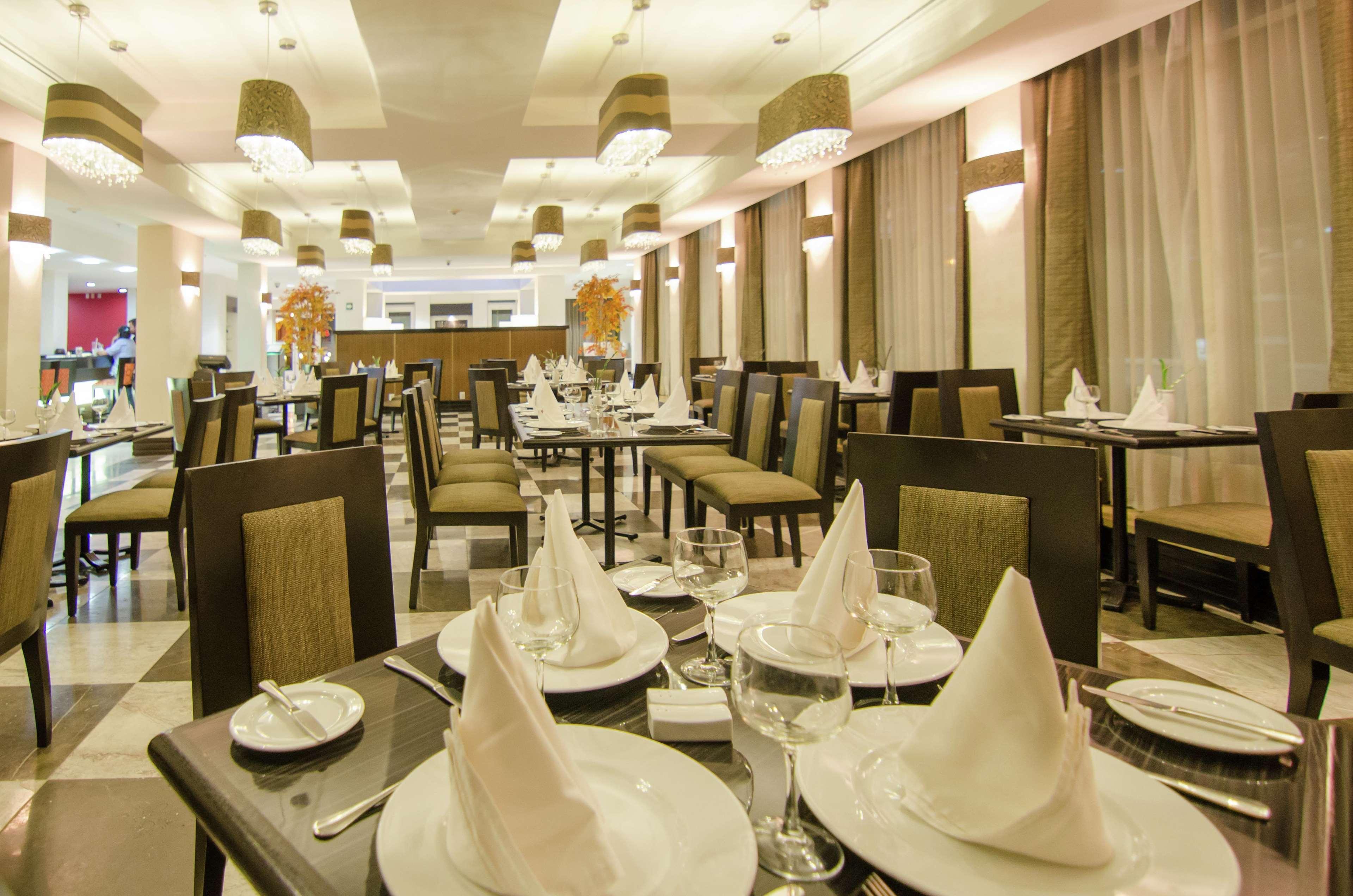 Hilton Garden Inn Tuxtla Gutiérrez Eksteriør billede